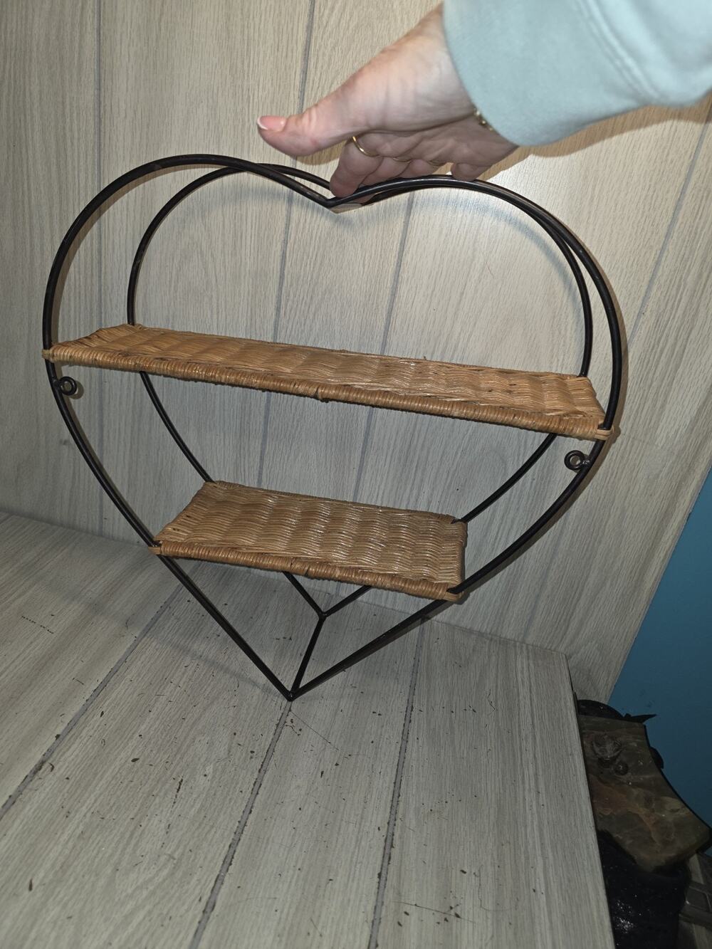 Vintage Heart Shaped Wall Shelf Green Metal Wire & Woven Wicker 2 Tier Display